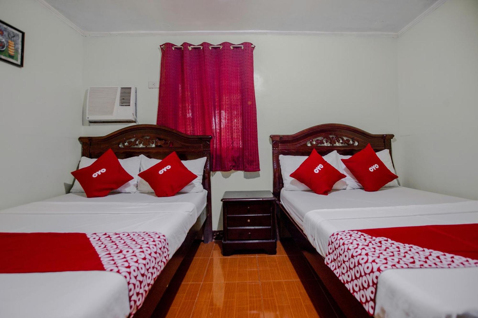 Oyo 741 Sierra Travellers Inn Tagaytay City Exteriör bild
